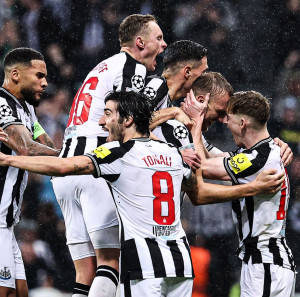 Bekuk PSG 4-1 Jadi Kemenangan Indah Newcastle United di Liga Champions Setelah 20 Tahun Absen