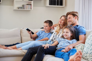 Ini Top 6 TV Shows yang Bisa Kamu Nikmati Bersama Keluarga