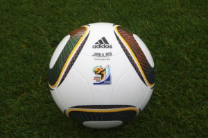 Kontroversi dan Kenangan: Bola Jabulani Piala Dunia 2010"