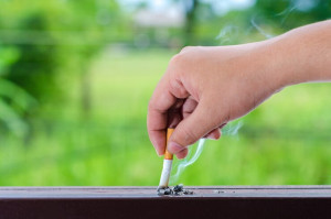 5 Dampak Negatif Ini Bakal Kamu Alami Jika Merokok di Pagi Hari