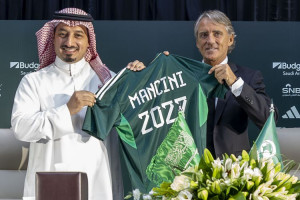 Roberto Mancini dan Yaya Toure Reuni di Timnas Arab Saudi