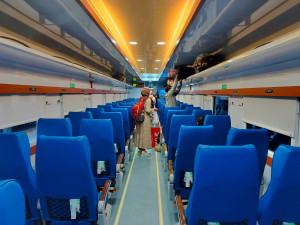 KAI Jual Tiket Kereta Api untuk Libur Natal 2023 dan Tahun Baru 2024, Berangkat pada 21 Desember-7 Januari