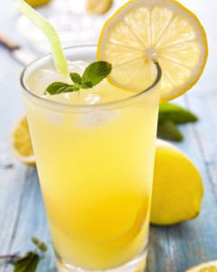 Konsumsi Jus Lemon Secara Teratur Bisa Turunkan Kadar Asam Urat dalam Waktu Enam Minggu