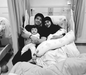 Aurel Hermansyah dan Baby A Pulang ke Rumah, Ameena Ikut Sambut Adiknya