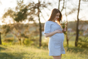 5 Cara Mengatasi Perubahan Suasana Hati Selama Kehamilan