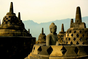Dari Borobudur Hingga Bima, Ini 4 Destinasi Wisata Candi di Jawa Tengah