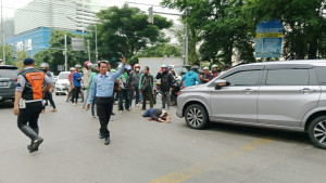 Wanita Lompat dari Flyover Ancol Lalu Ditabrak Mobil yang Sedang Melintas, Kini Dirawat di Rumah Sakit