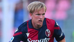 Performa Gemilang, Bologna Siap Permanenkan Victor Kristiansen dari Leicester City