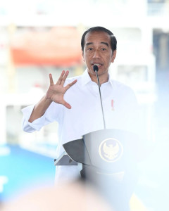Tak Bakal Panggil Jokowi Jadi Saksi di Sidang PHPU, MK: Kurang Elok 