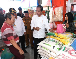 Jokowi Buka Peluang Perpanjang Bantuan Pangan Setelah Juni 2024 Jika Anggarannya Ada