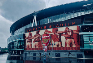 Tiga Suporter Arsenal Dilarang Menoton Pertandingan Sepak Bola Selama Tiga Tahun Gegara Nyanyikan Lagu Tragedi