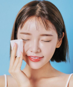 7 Tip Pilih Sunscreen untuk Kulit Sensitif