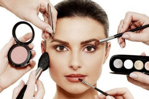 7 Rahasia Makeup Tahan Lama Sepanjang Hari