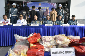 Hendak Dibawa dari Malaysia, TNI AL Gagalkan Penyelundupan Narkoba Senilai Rp19 Miliar dan PMI Ilegal di Riau