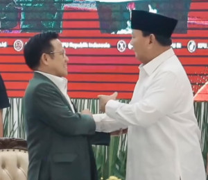 Disambangi Prabowo, Cak Imin Ingin PKB dan Gerindra Terus Be,..
