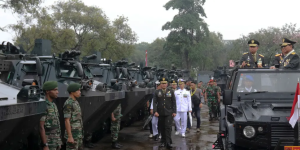 Operasi Bhakti TNI Pulihkan Tagulandang Usai Erupsi Gunung R,..
