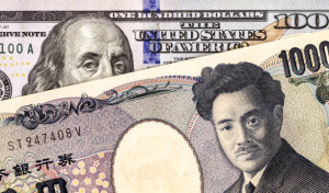 Dolar AS Melemah Setelah Spekulasi Intervensi, Yen Menguat