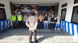 Polisi Buru Pemotor Yamaha NMAX Putih yang Diduga Jadi Penye,..