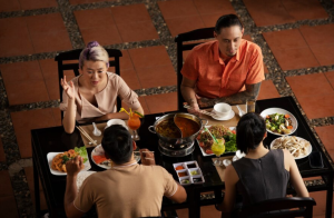 4 Rekomendasi Restoran yang Nyaman untuk Menikmati Kuliner B,..