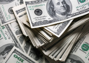 Dolar AS Dinilai Punya Lebih Banyak Sisi Positif Terhadap Ma,..