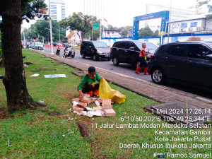 Peringatan Hari Buruh di Jakarta Hasilkan 60 Meter Kubik Sampah 