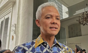 Ganjar Pranowo Pilih Berada di Luar Pemerintahan Prabowo-Gib,..