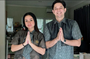 Tengku Dewi Berlinang Air Mata Ungkap Sifat Asli Andrew Andika Usai Bongkar Perselingkuhan Suaminya