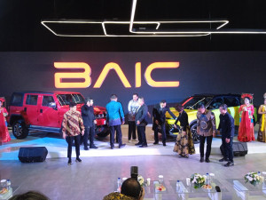 BAIC BJ-40 PLUS dan X-55 Ramaikan Pasar Otomotif Indonesia