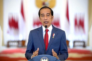 Jokowi Bilang Izin Tambang Ormas Ketat!