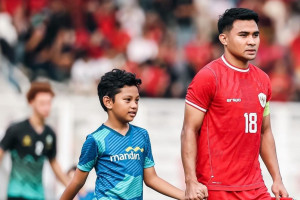 Indonesia Kalah 2-0 dari Irak, Asnawi Mangkualam Kritisi Kondisi Rumput SUGBK