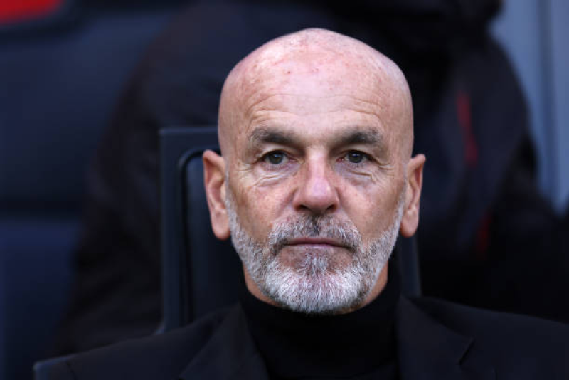 AC Milan Dikabarkan Sudah Putuskan Bakal Ganti Stefano Pioli Sejak Desember 2023