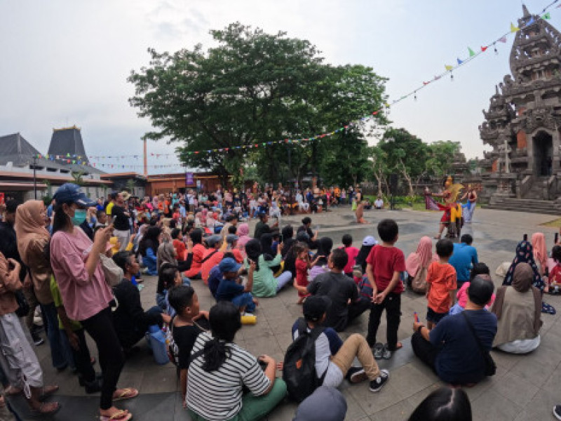 TMII Hadirkan Festival Pulang Kampung Saat Libur Lebaran, Simak Jadwal dan Harga Tiketnya di Sini! 