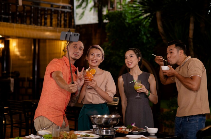 Rekomendasi 7 Kuliner Malam Terkenal Enak di Jakarta yang Ramah Kantong