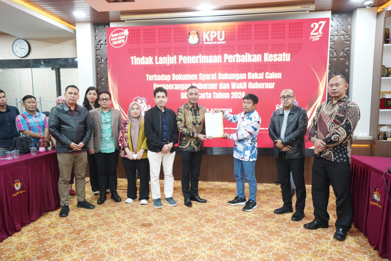 KPU Jakarta Terima Perbaikan Persyaratan Dokumen Tahap Kesatu Cagub Independen Dharma Pongrekun-Kun Wardana