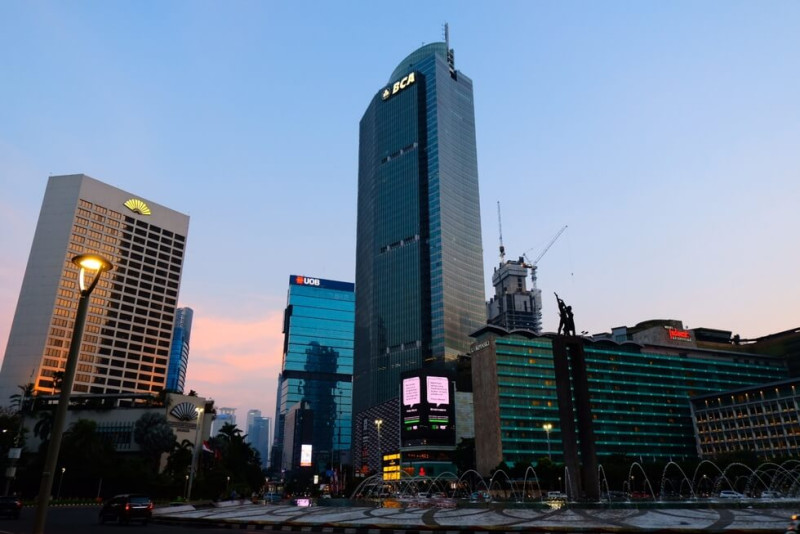 BCA Jadi Bank Terbaik Indonesia versi Forbes